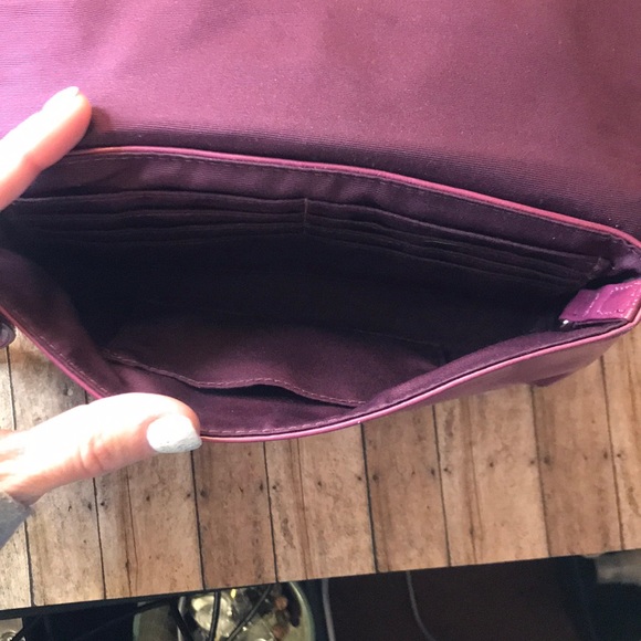 Coach - Picture 3 of 3